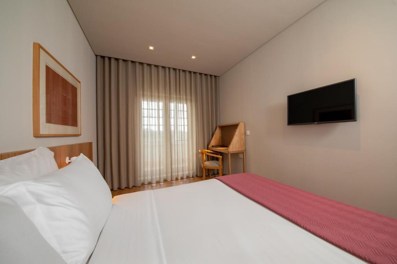 Quarto Duplo (1 Cama de Casal)