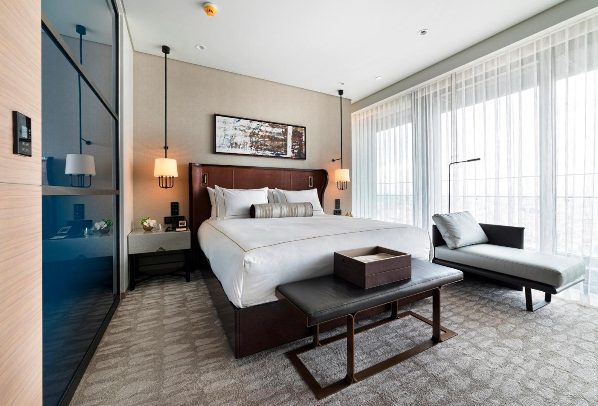 Suite 1 Chambre avec Balcon et Accès au Salon - Vue sur Mer