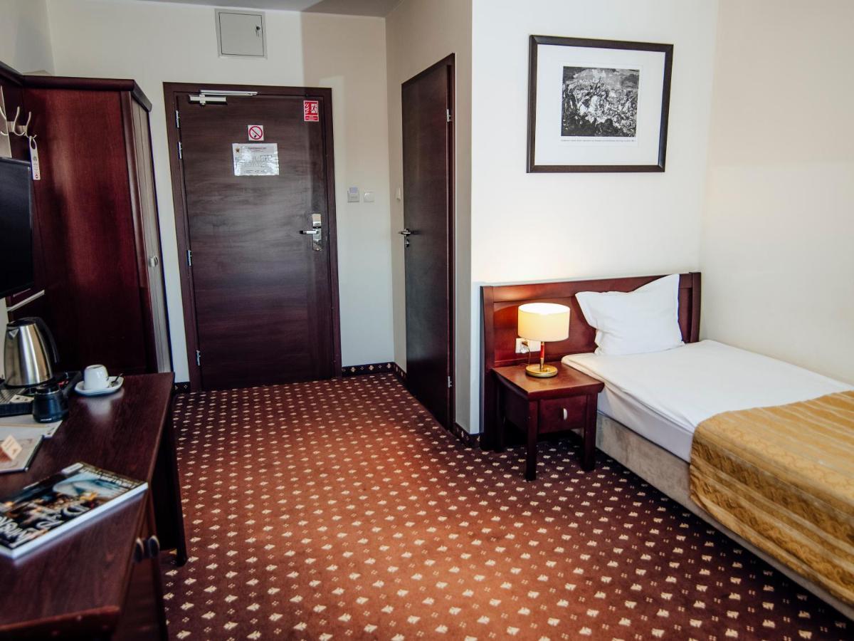 Single Room Hotel Rycerski,998903325:JPEG