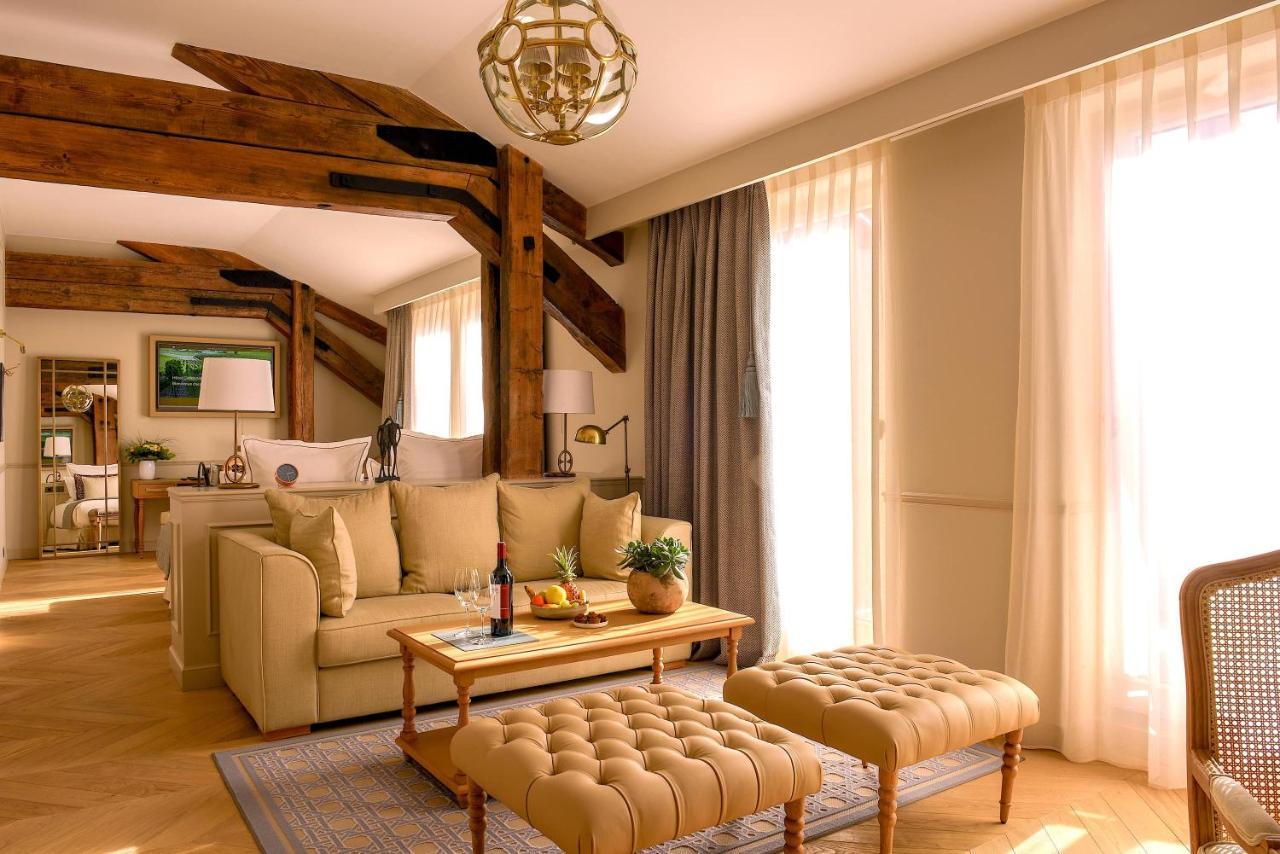 Junior Suite Garden Level or Balcony