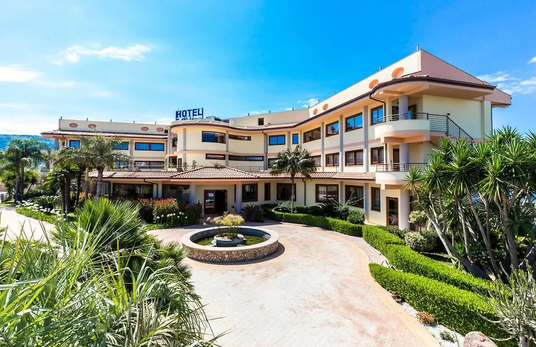 Hotel Santa Chiara-1