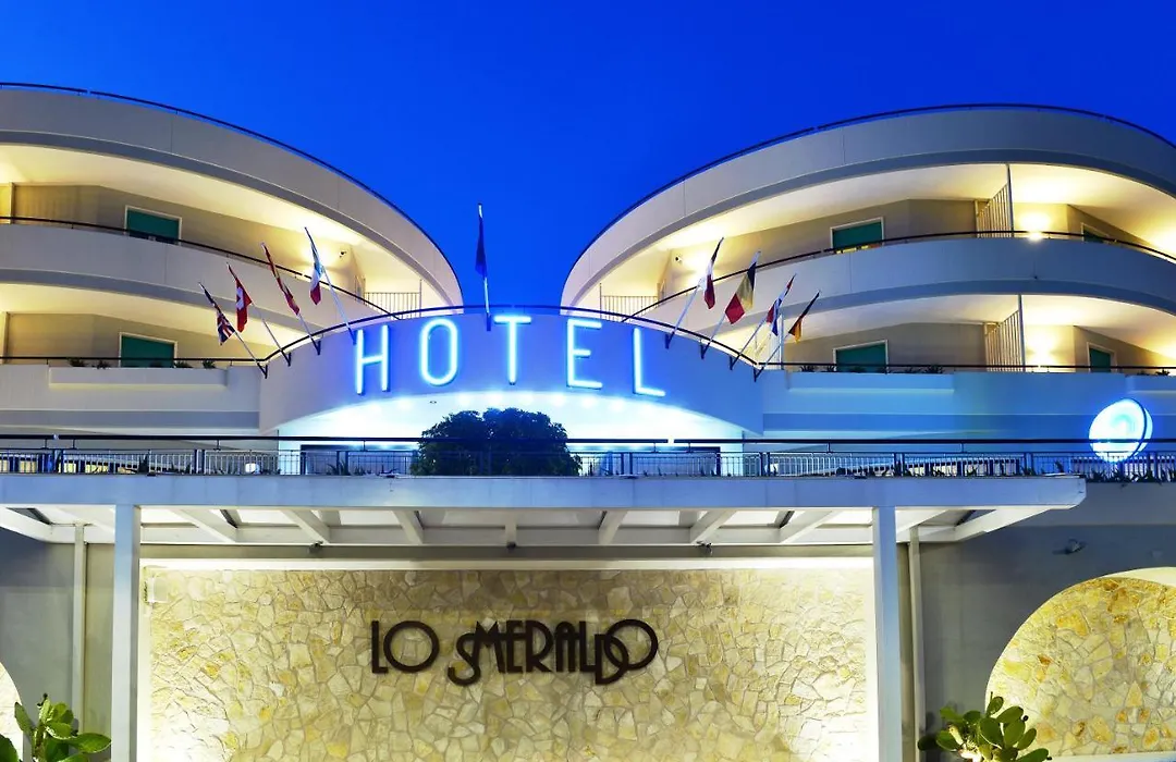 Hotel Lo Smeraldo-1