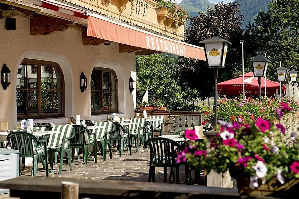 Ferienhotel Alpenhof-1