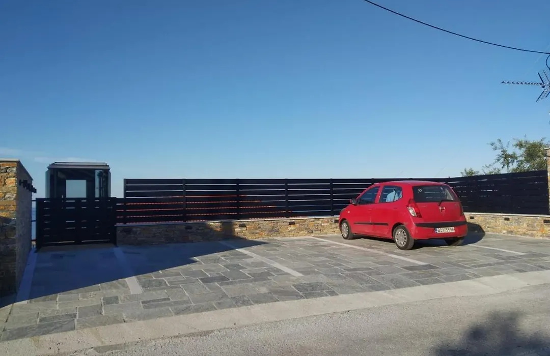 Kallia Suites- Chorefto-1