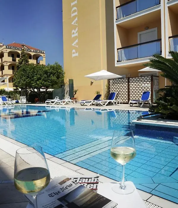 Hotel Paradiso-1