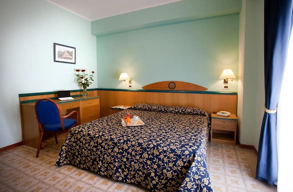Hotel Talao-1