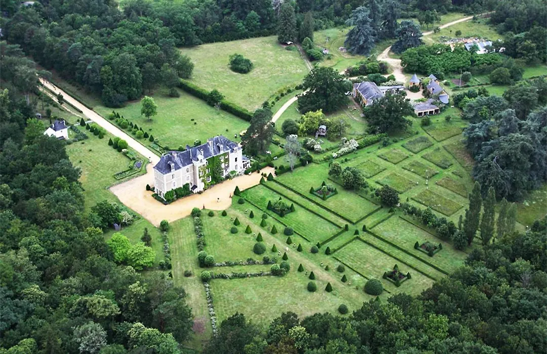 Château De Chambiers-1