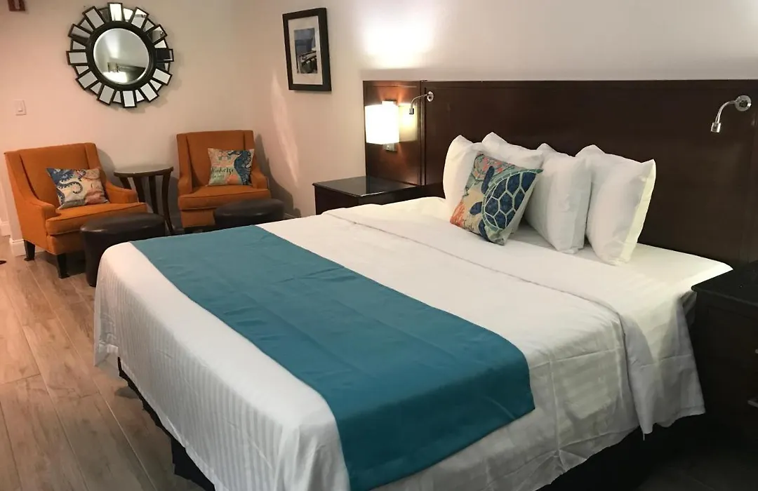 Hotel Pensacola-1