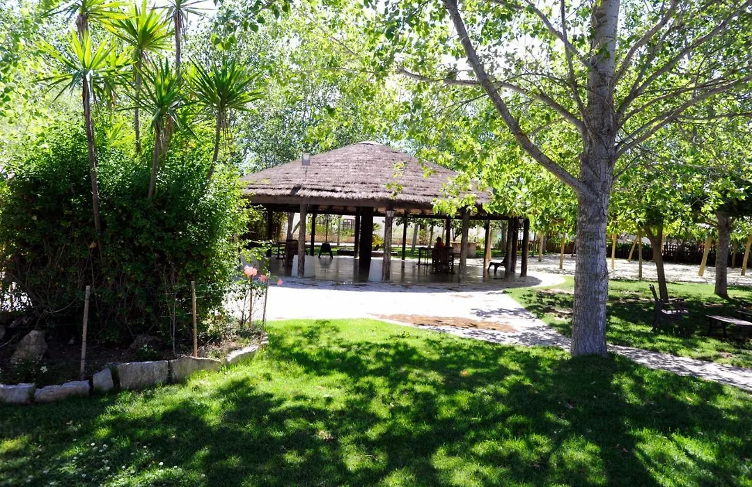 Delta Hotel-1