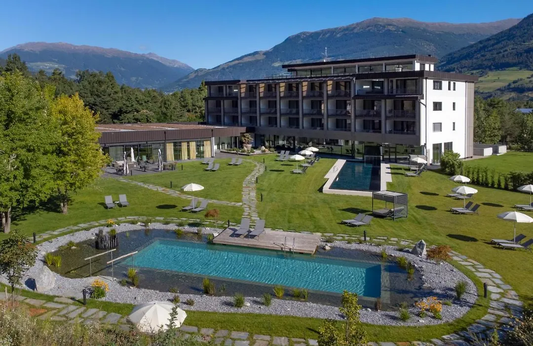 Garden Park Hotel-1
