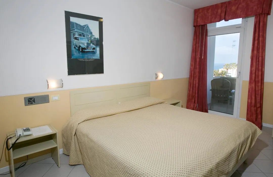 Hotel Salsello-1