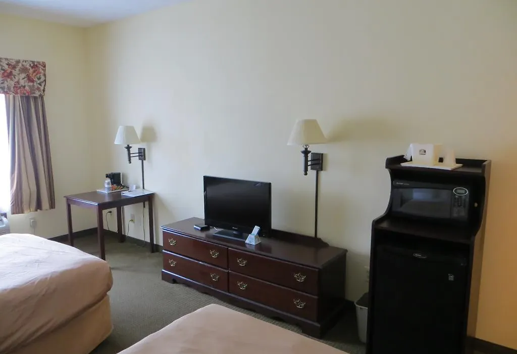 Quality Inn Winder-1