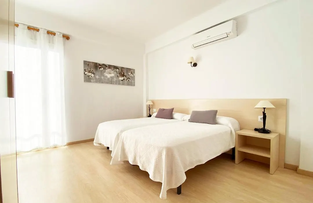Habitaciones Camping Ferrer-1