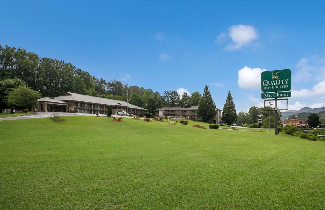 Quality Inn & Suites Mt Chalet-1