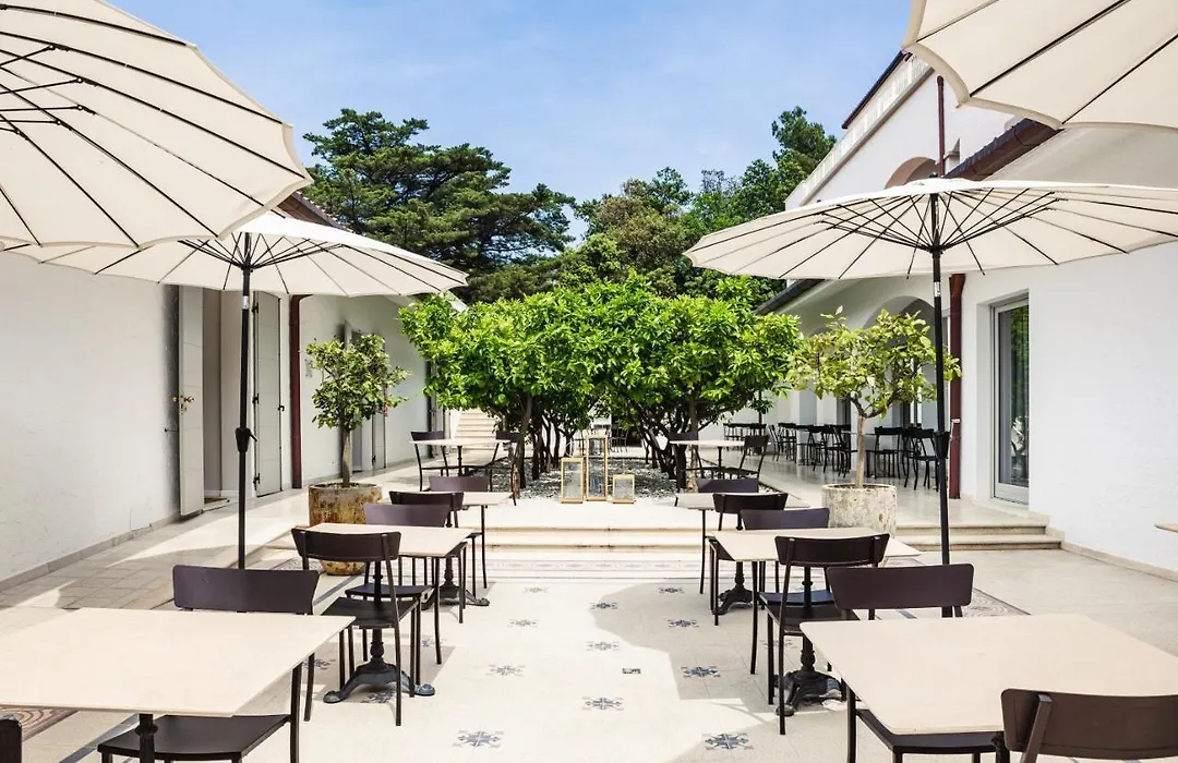 Seebay Hotel-1