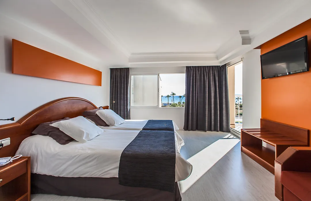 Hotel Sant Jordi-1