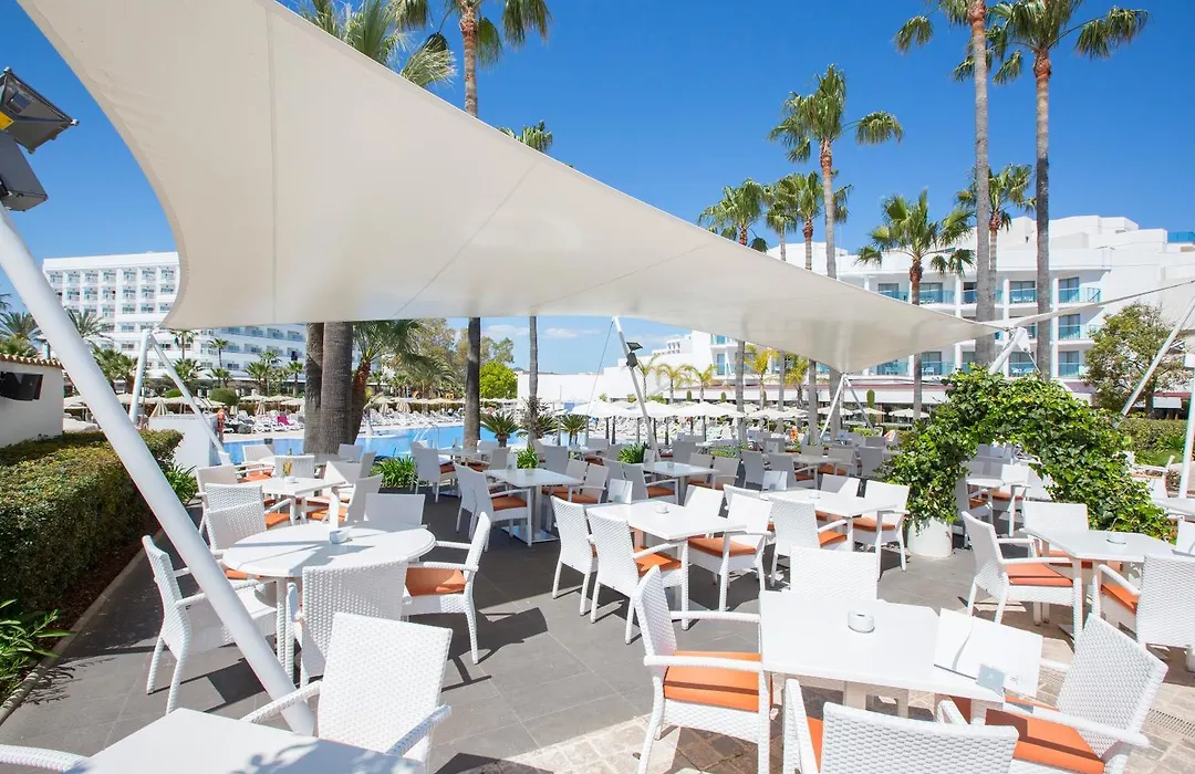 Hipotels Cala Millor Park-1