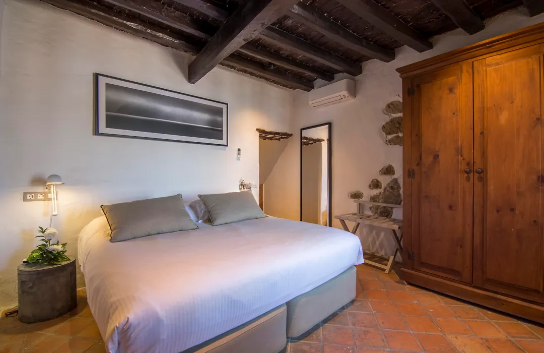Hotel La Torre Del Canonigo - Small Luxury Hotels-1