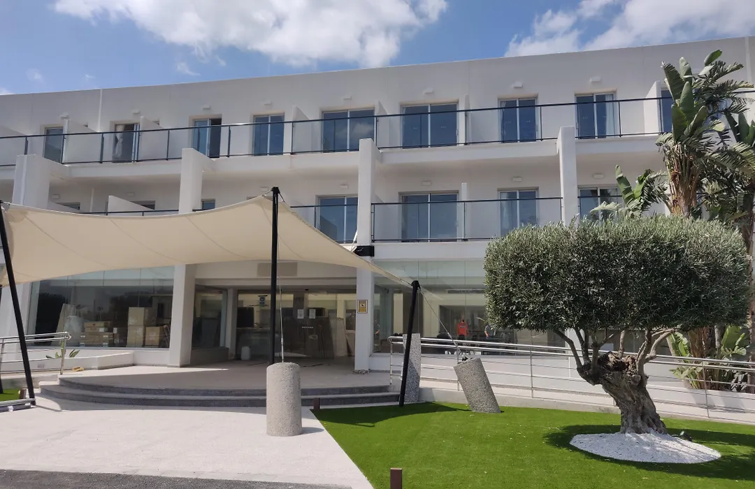 Cabogata Beach Hotel-1