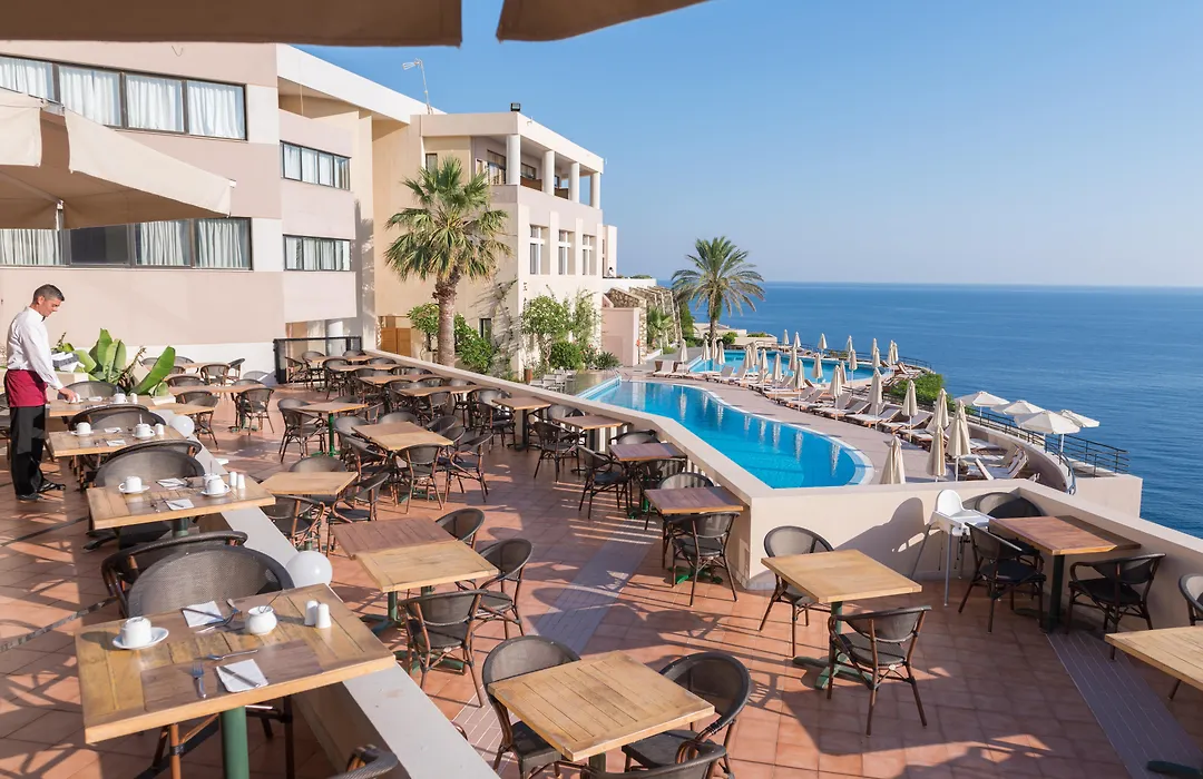 Athina Palace Resort & Spa-1