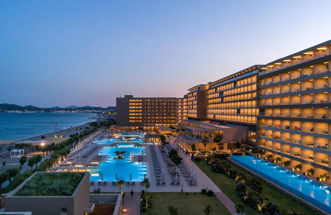 Amada Colossos Resort-1