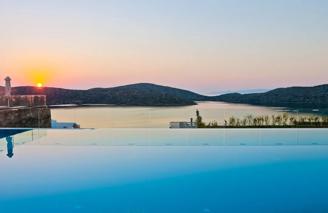 Royal Marmin Bay Boutique&Art Hotel-1