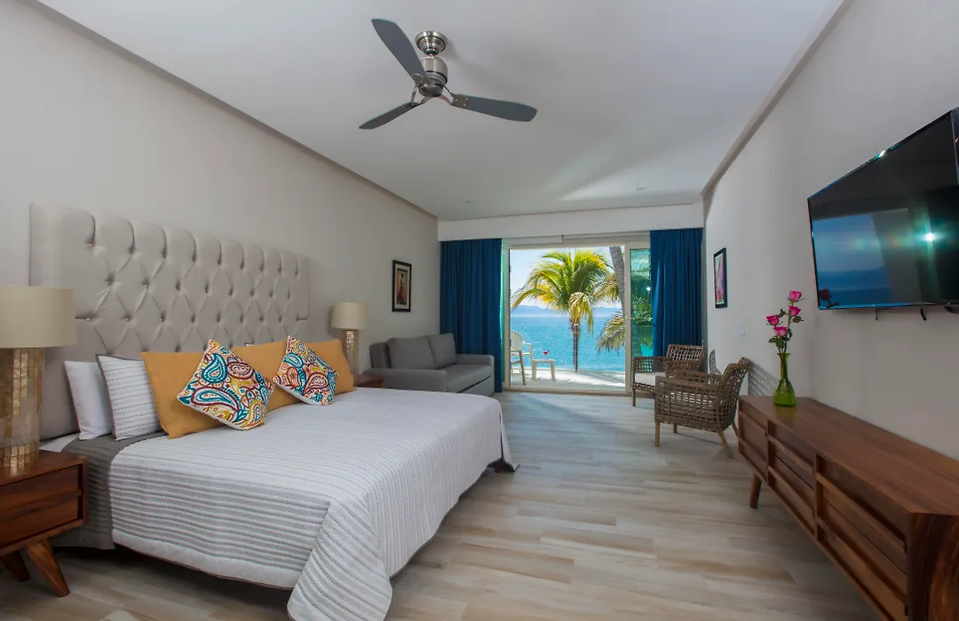 Vista Vallarta All Suites On The Beach-1