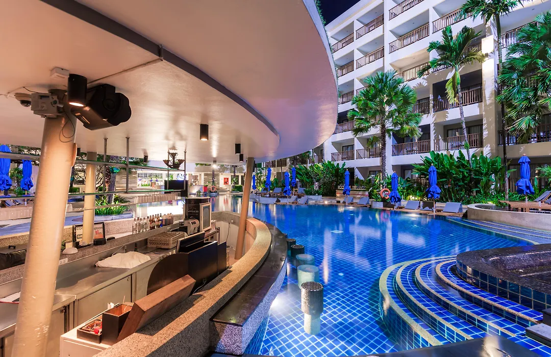 Deevana Plaza Phuket - Sha Extra Plus-1