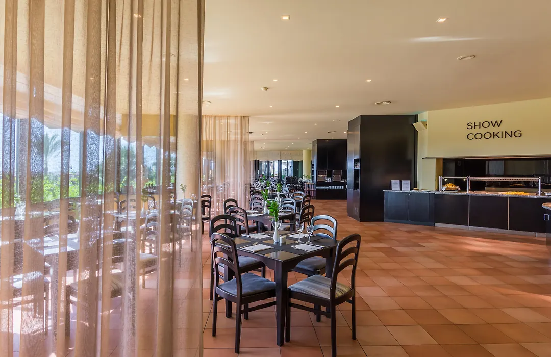 Calheta Beach - All-Inclusive - Savoy Signature-1