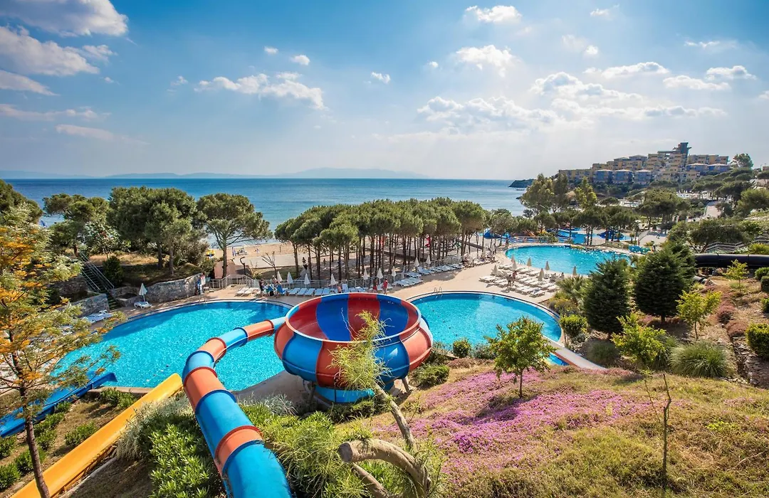 Aria Claros Beach & Spa Resort-1