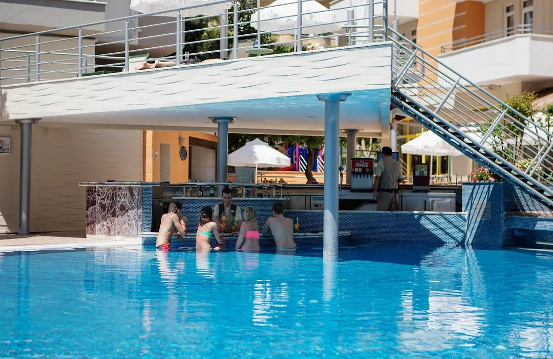 Alaiye Kleopatra Hotel-1