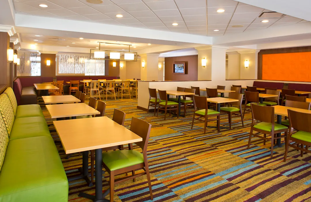 Fairfield Inn & Suites By Marriott Orlando Lake Buena Vista In The Marriott Village-1