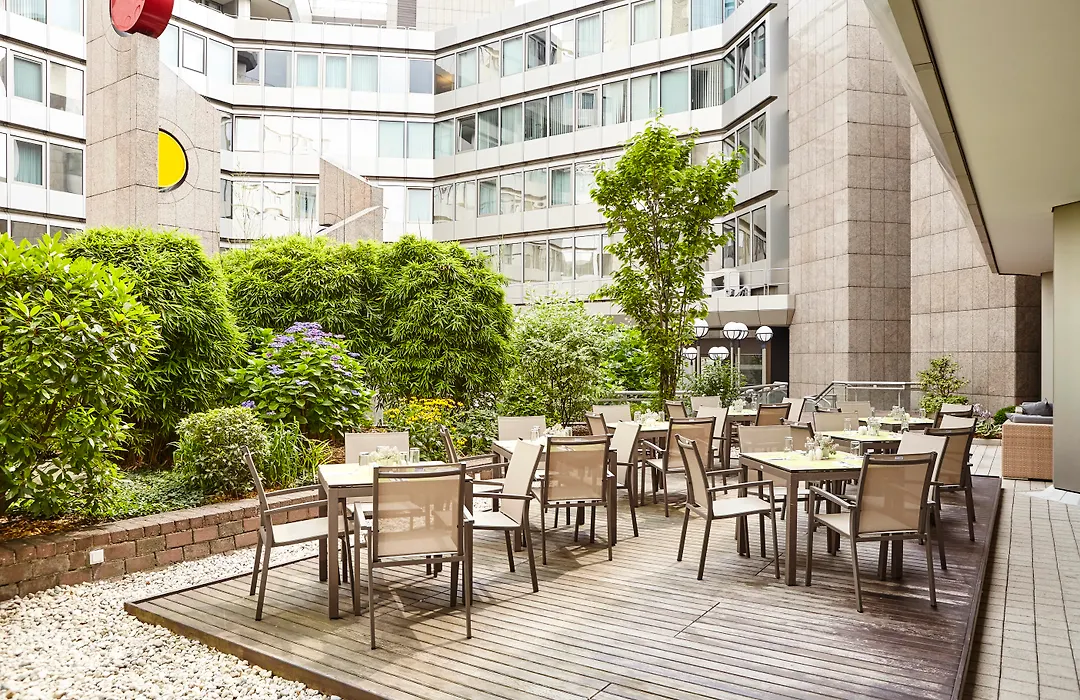 Clayton Hotel Dusseldorf City Centre-1