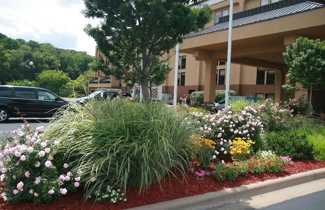 Hampton Inn East Peoria-1