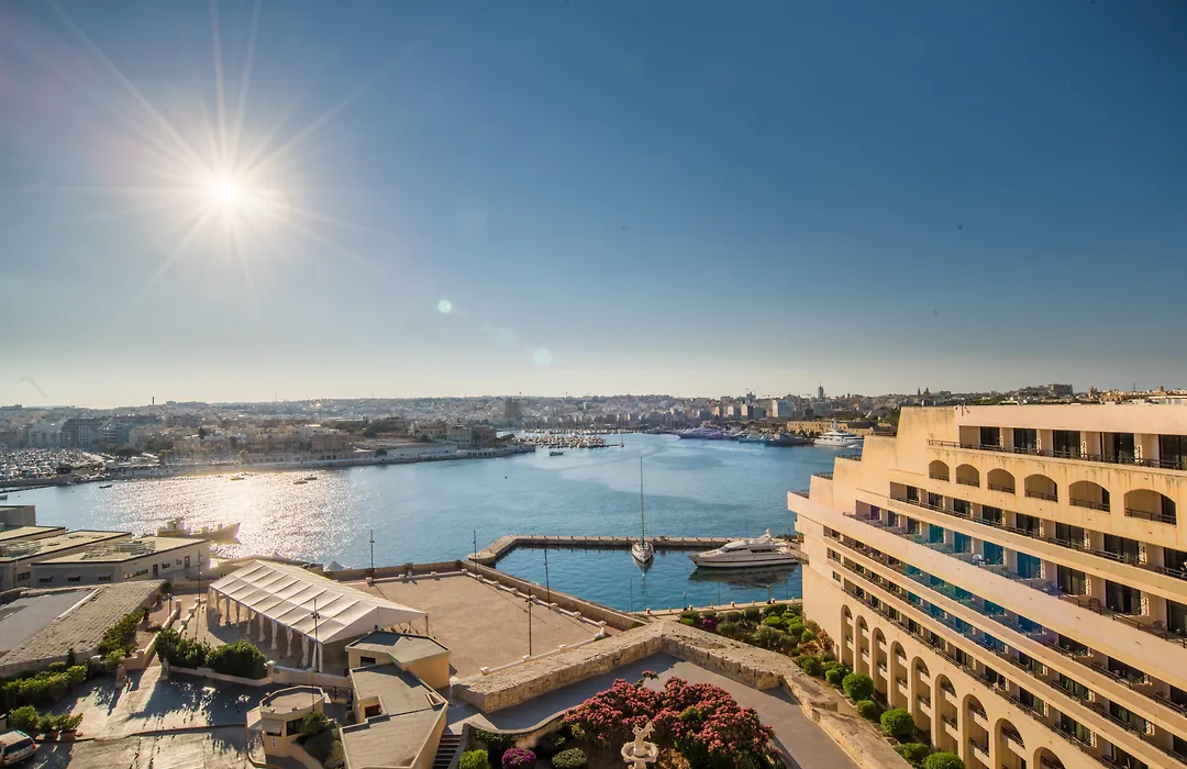 Grand Hotel Excelsior-1