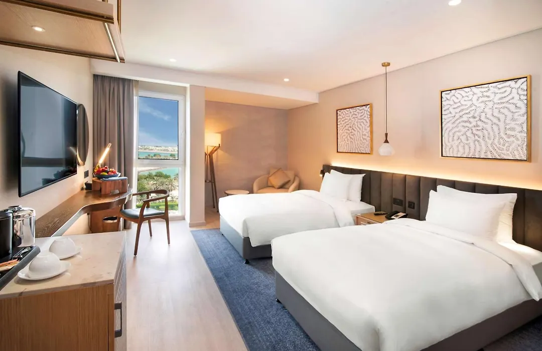 Radisson Blu Hotel & Resort, Abu Dhabi Corniche-1