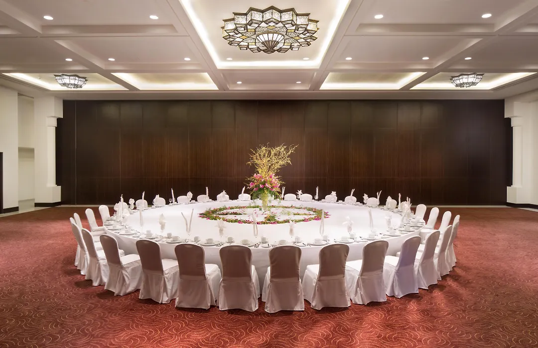 Bahi Ajman Palace Hotel-1