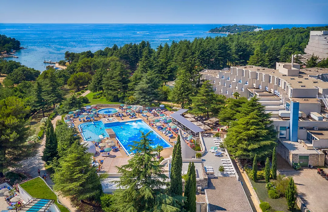 Valamar Crystal Hotel-1