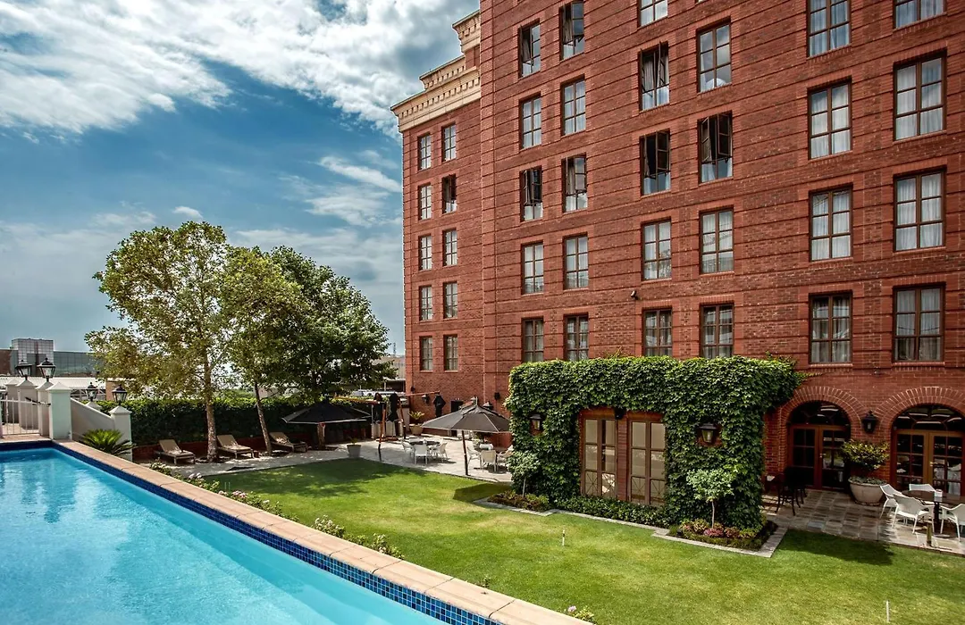 54 On Bath, Johannesburg Rosebank-1