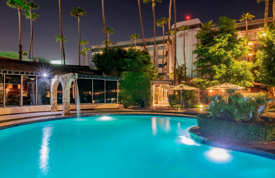 Hotel Lucerna Mexicali-1