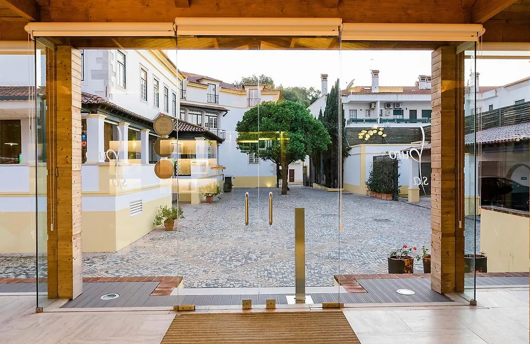 Hotel Lusitano-1