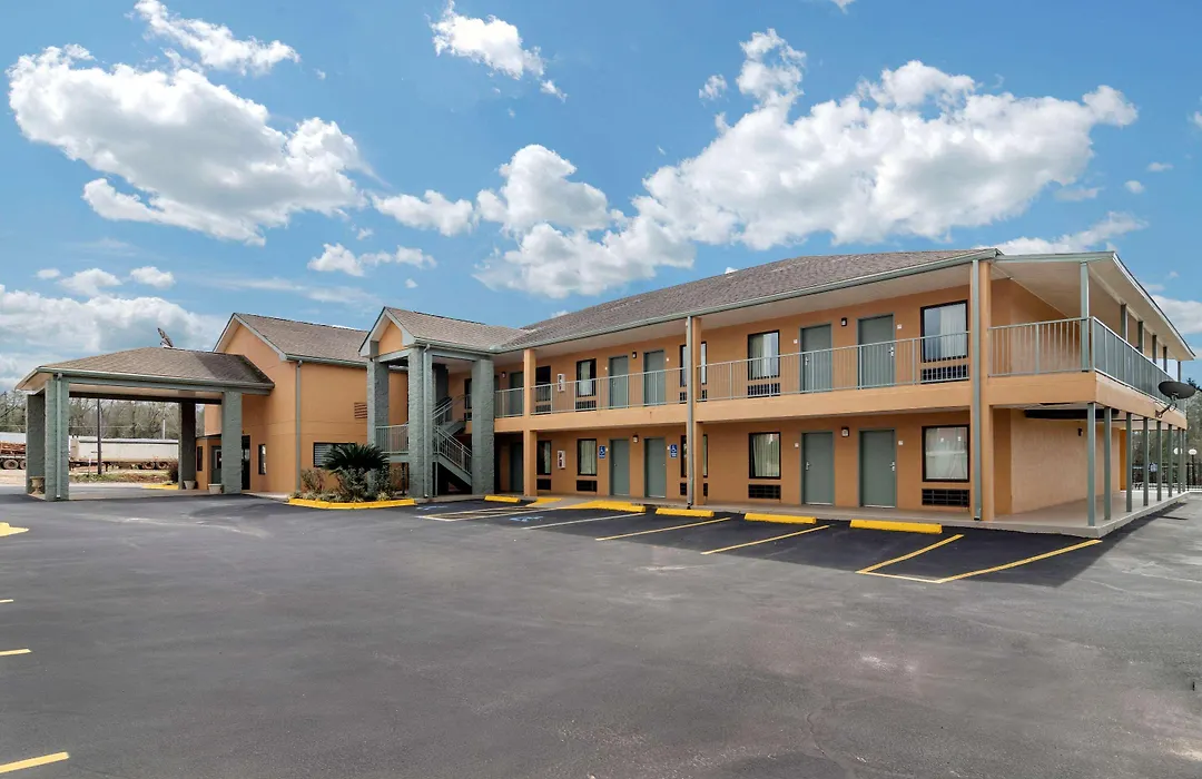 Econo Lodge-1