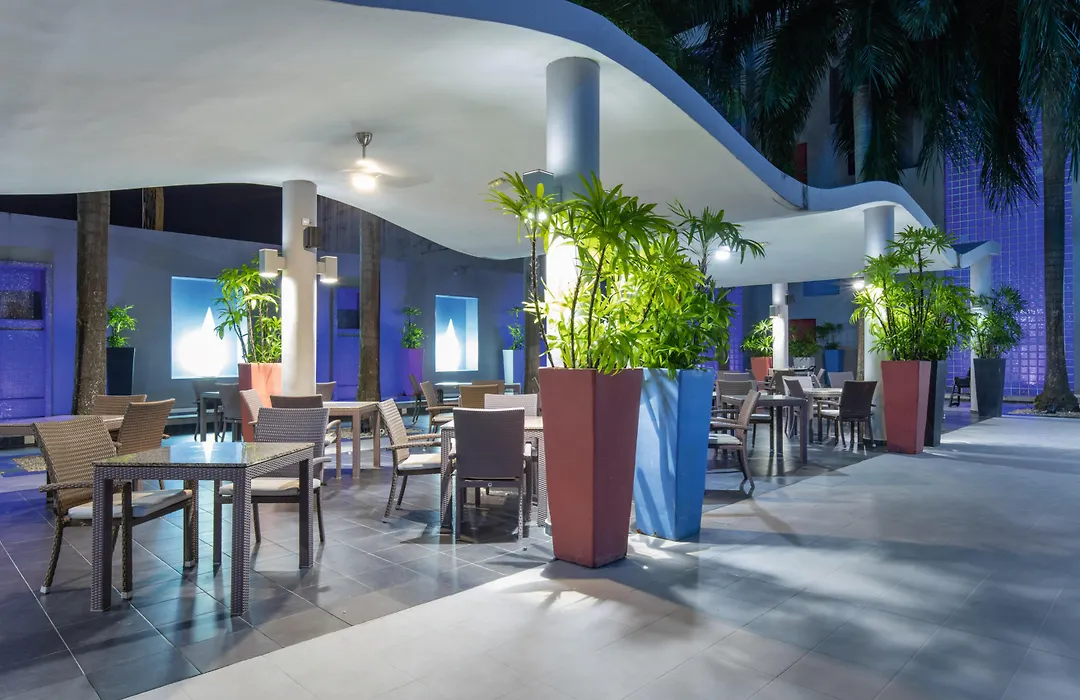 Riu Plaza Panama-1