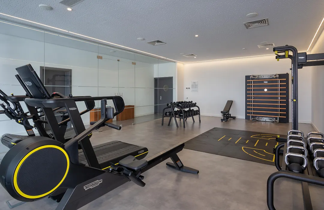 Longevity Health & Wellness Hotel - Adults Only-1