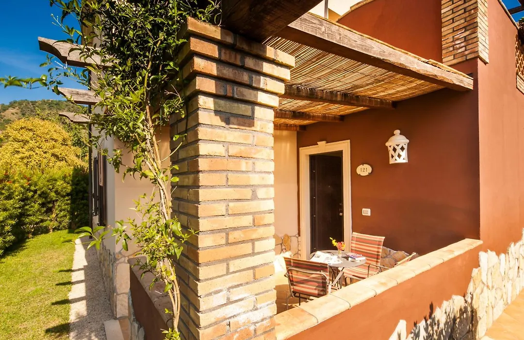 Alcantara Resort Di Charme Adults Only-1