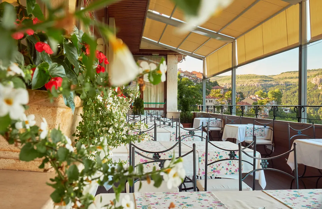 Yantra Grand Hotel-1