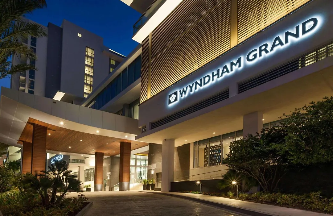 Wyndham Grand Clearwater Beach-1