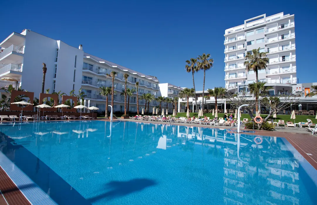 Hotel Riu Palace Nautilus - Adults Only-1
