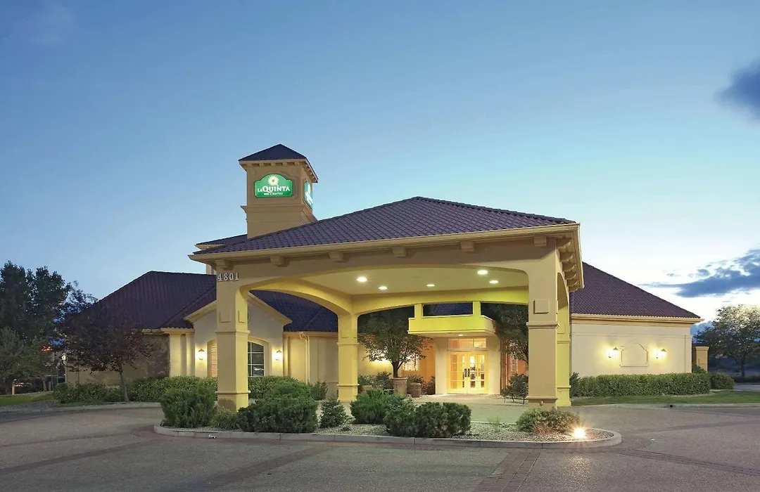 La Quinta By Wyndham Pueblo-1