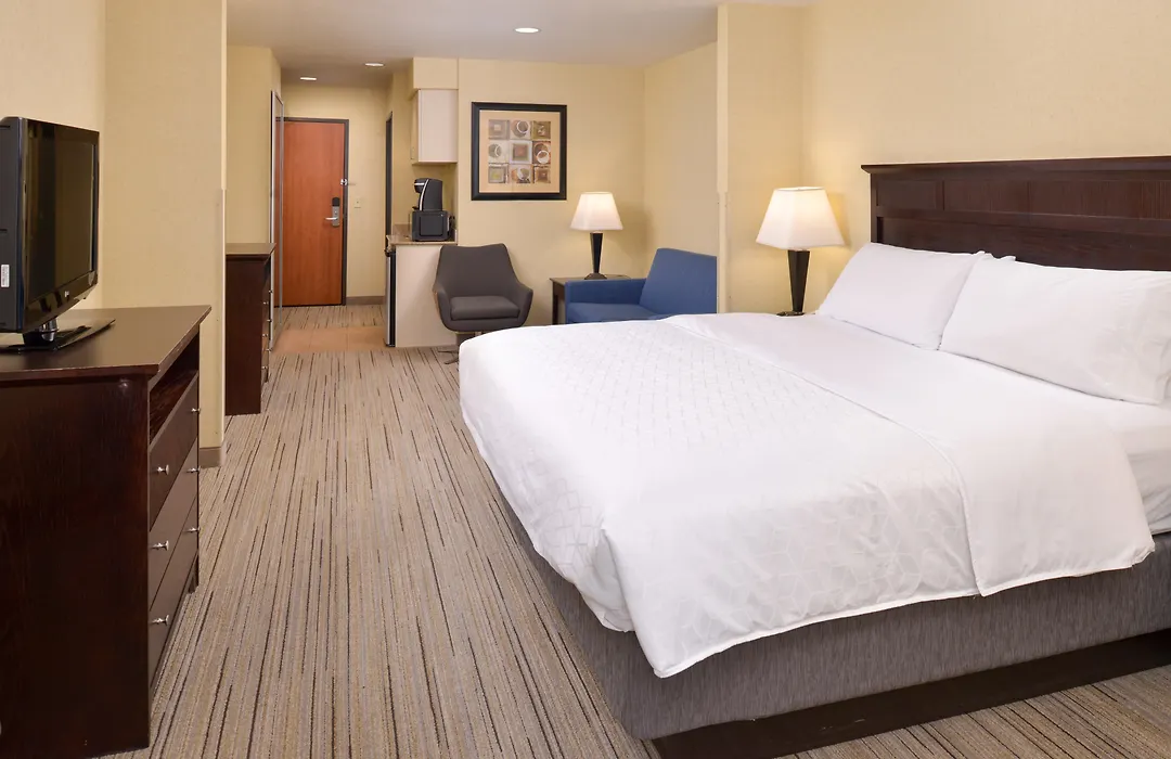 Holiday Inn Express & Suites Nampa - Idaho Center By Ihg-1
